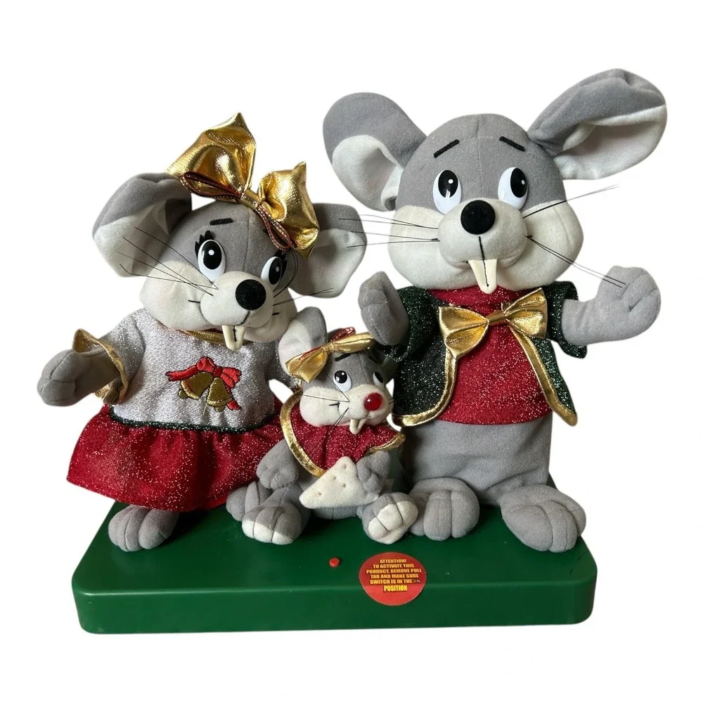 Vintage Caroling‎ Mice Mouse Family Animated Sing & Sway Christmas Motion